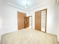 Villa S+3 Avec Jardin à Vendre à Chotrana 2 - 6