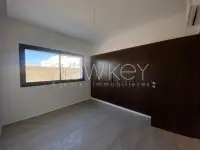 Un Appartement S+2 avec jardin à vendre à Chotrana 1 - 4
