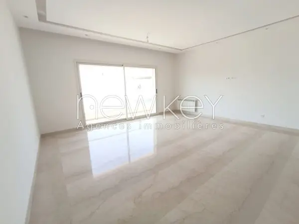 Appartement S3 neuf à louer aux berges du lac 2