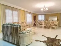 Une Fastueuse Villa de plain-pied à vendre à La Soukra - 5