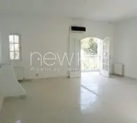 Une grande villa S+4 à louer à La Soukra - 1