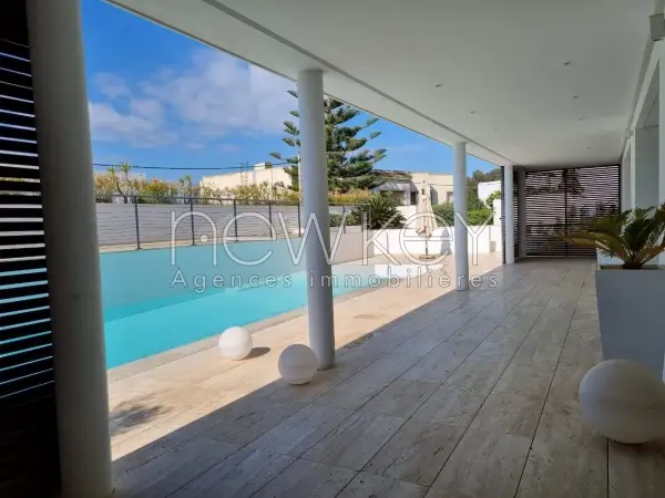Superbe villa au Gammarth