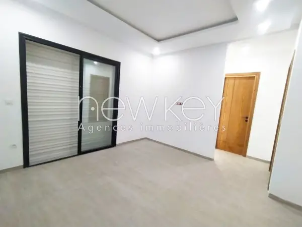 Un Appartement S+1 neuf à La Soukra