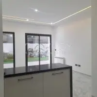 Un Bel Appartement Neuf S+2 avec jardin à La Nouvelle Soukra - 3