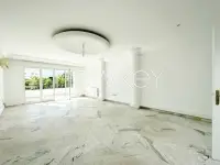 Etage de villa à usage de bureaux à louer au Lac 2 - 2