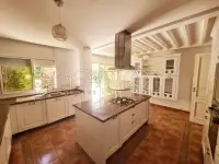 Superbe Villa S+4 avec piscine à Louer La Soukra - 4
