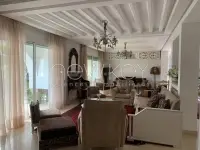 Superbe Villa S+4 avec piscine à Louer La Soukra - 5