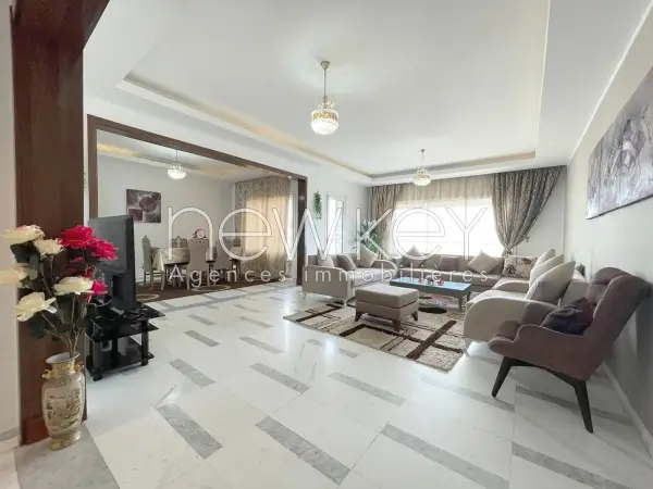 Appartement meublé S3 à louer aux Berges du Lac 2