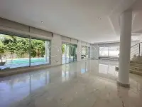 Villa S4 avec piscine et jardin à louer au Lac 2 - 3