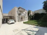 Une Belle villa S+3 à La Soukra - 1