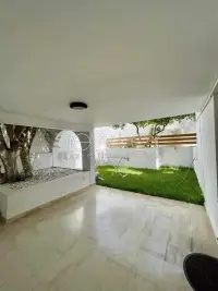 Magnifique rez de jardin S+2 à louer - 3