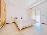 Appartement S2 meublé à louer au Lac 2 - 5