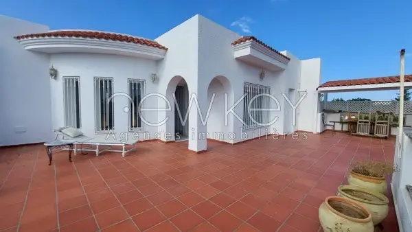 Duplex s+3 au cœur de la marsa
