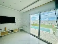 Une Belle Villa avec piscine à louer à La Soukra - 3