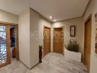 Rez de chaussé s3 avec piscine - 6