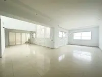 Penthouse de luxe avec piscine et vue sur lac - 4