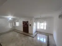 Un Duplex S+4 avec jardin à louer à La Soukra - 2
