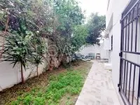 A vendre Triplex S+4 avec jardin - 3
