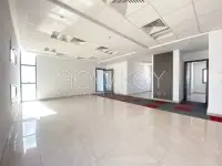 Etages de bureaux de 973m² à louer aux Berges du Lac 1 - 2