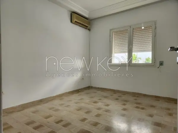 Appartement s+3 a la Marsa