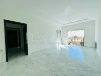 Appartement S2 à louer au lac 2 - 4