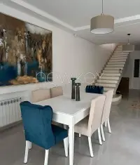 Villa de Charme S+4 avec piscine à louer à La Soukra - 3