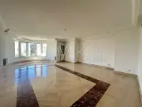 Villa avec jardin à louer au Lac 1 - 2