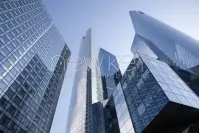 Immeuble de 2100m² à vendre au lac 3 - 1