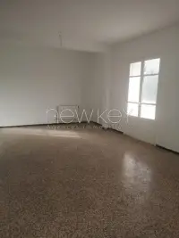Etage de villa s3 au coeur de la Marsa - 2