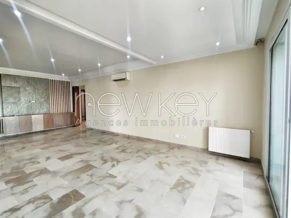 Magnifique Appartement S3 à louer aux Jardins de Carthage