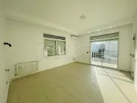 Villa avec piscine et jardin à louer aux Berges du Lac 2 - 6