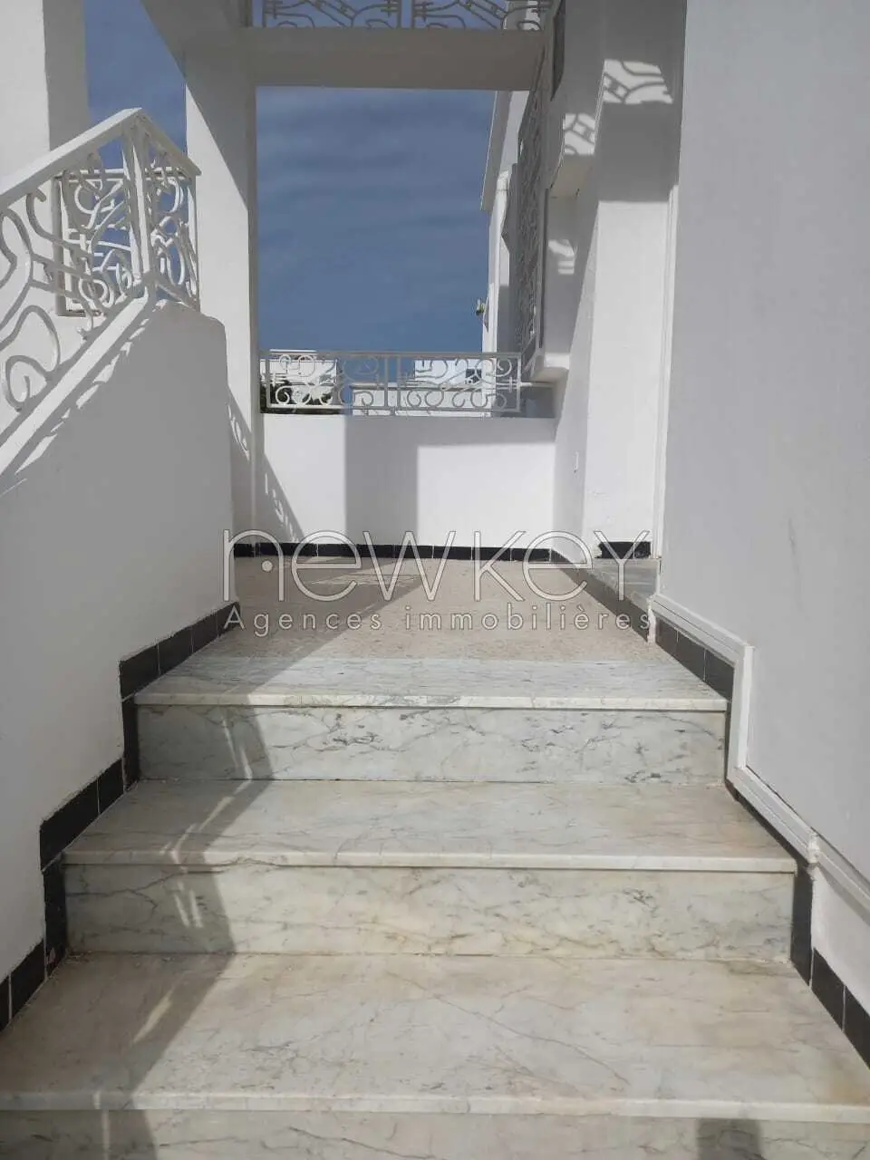 img-property