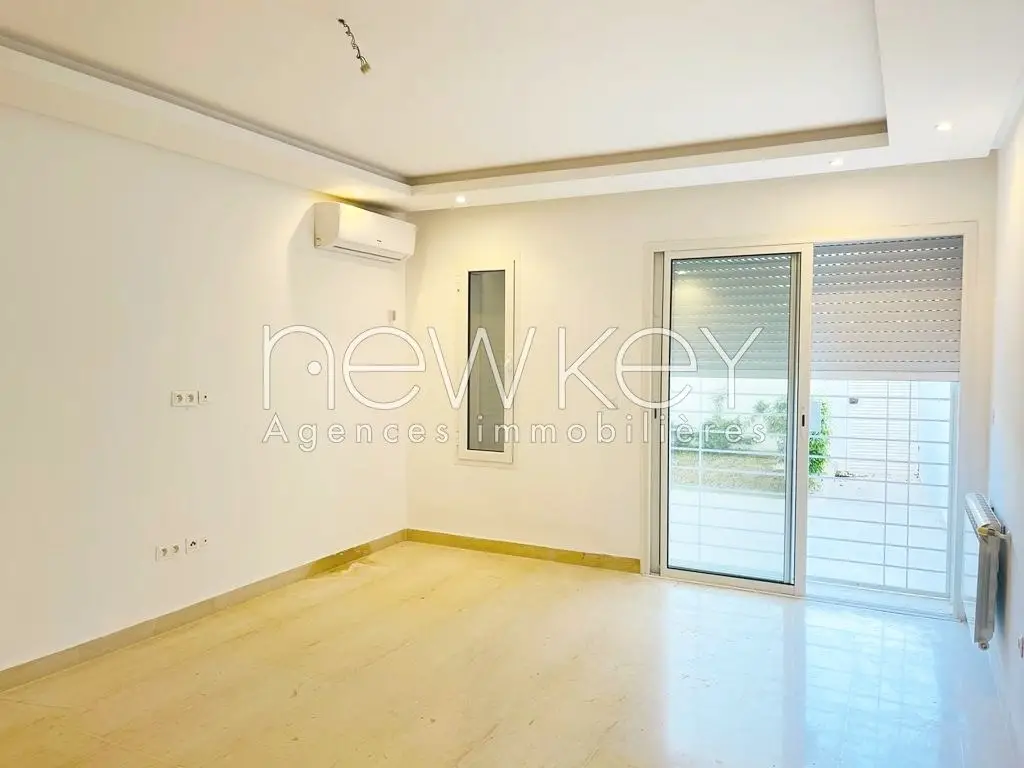 Appartement S2 avec jardin à La Soukra