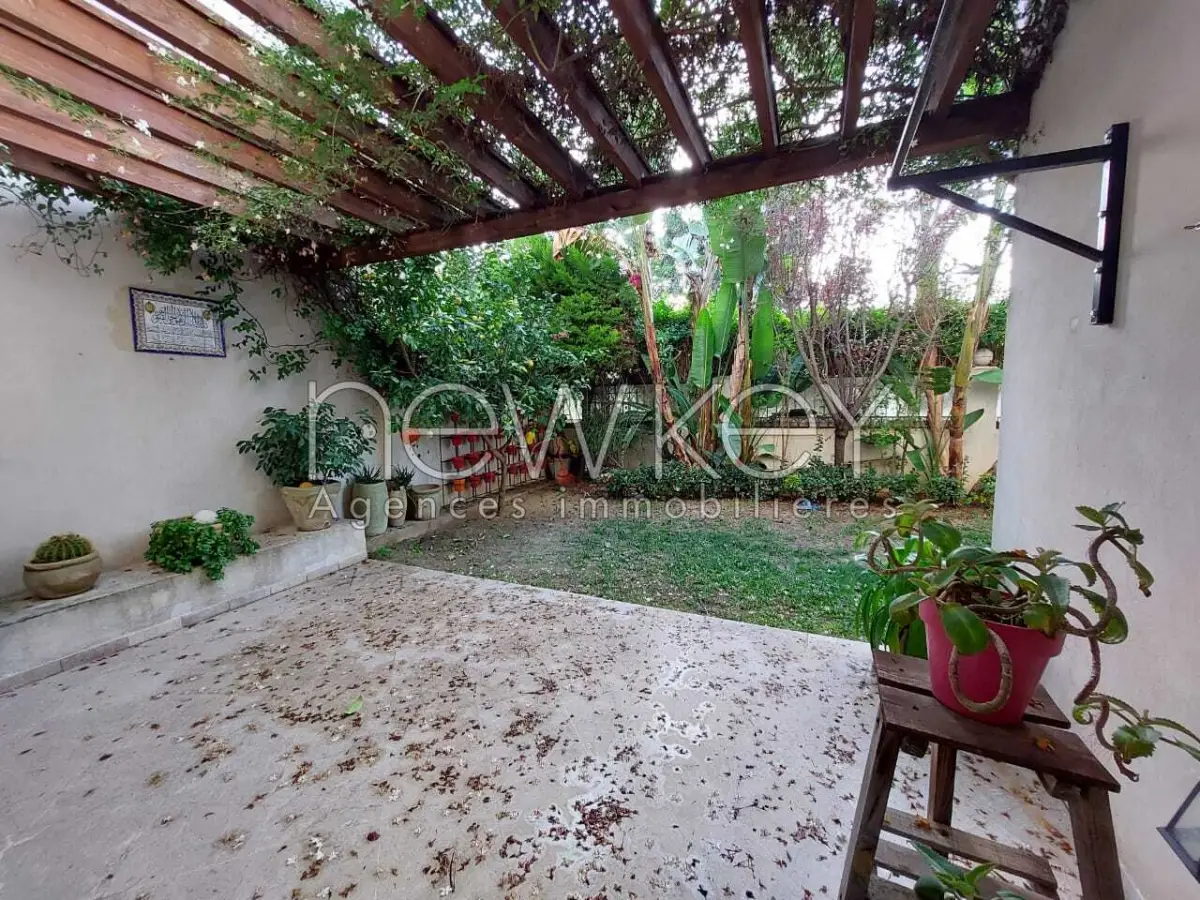 Magnifique S+3 avec jardin à La Marsa