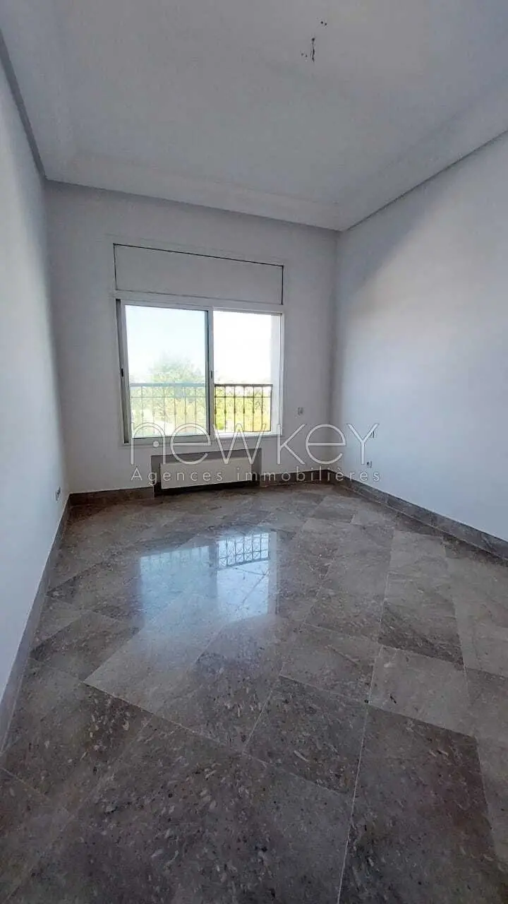 Appartement S+2 à vendre à La Marsa