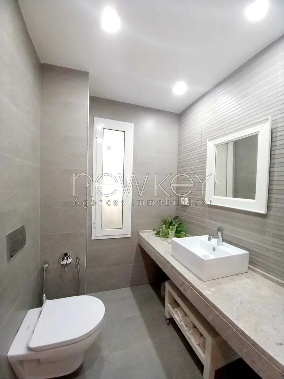 Appartement s+2 à la Marsa
