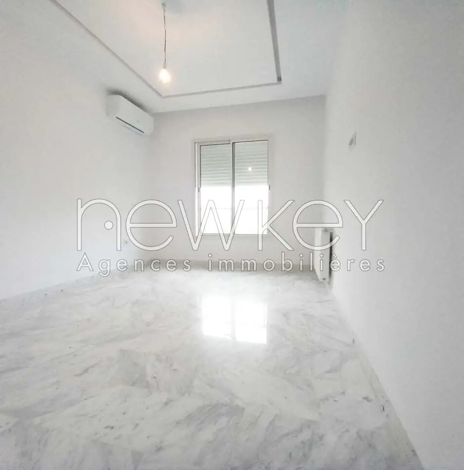 Bel Appartement S1 à louer à Ain Zaghouan Nord