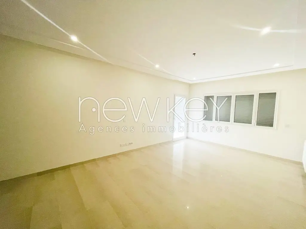 Appartement Neuf S3 à vendre à La Soukra