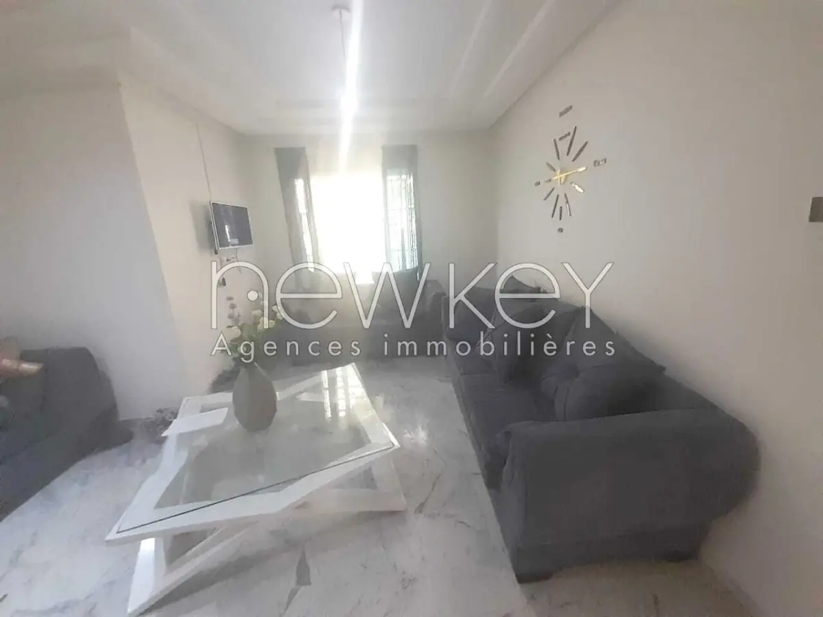 Appartement S1 richement meublé à La Soukra