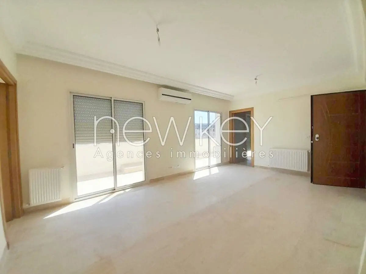 Appartement S1 à vendre à La Soukra