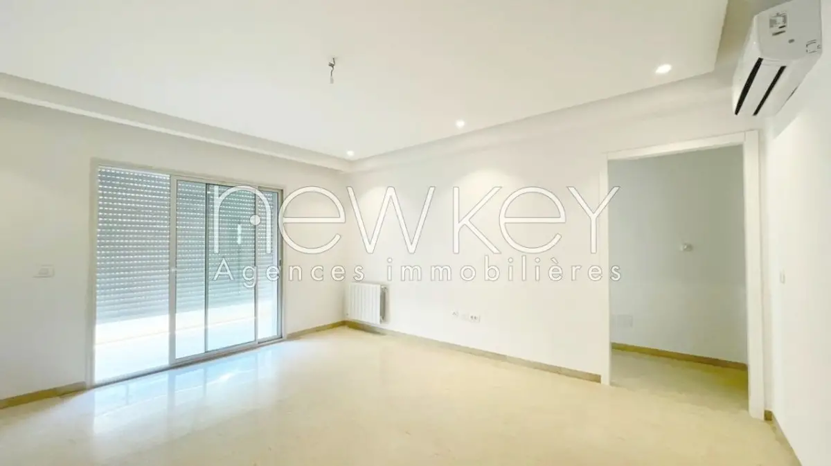 Superbe Appartement S2 Neuf à louer à La Soukra