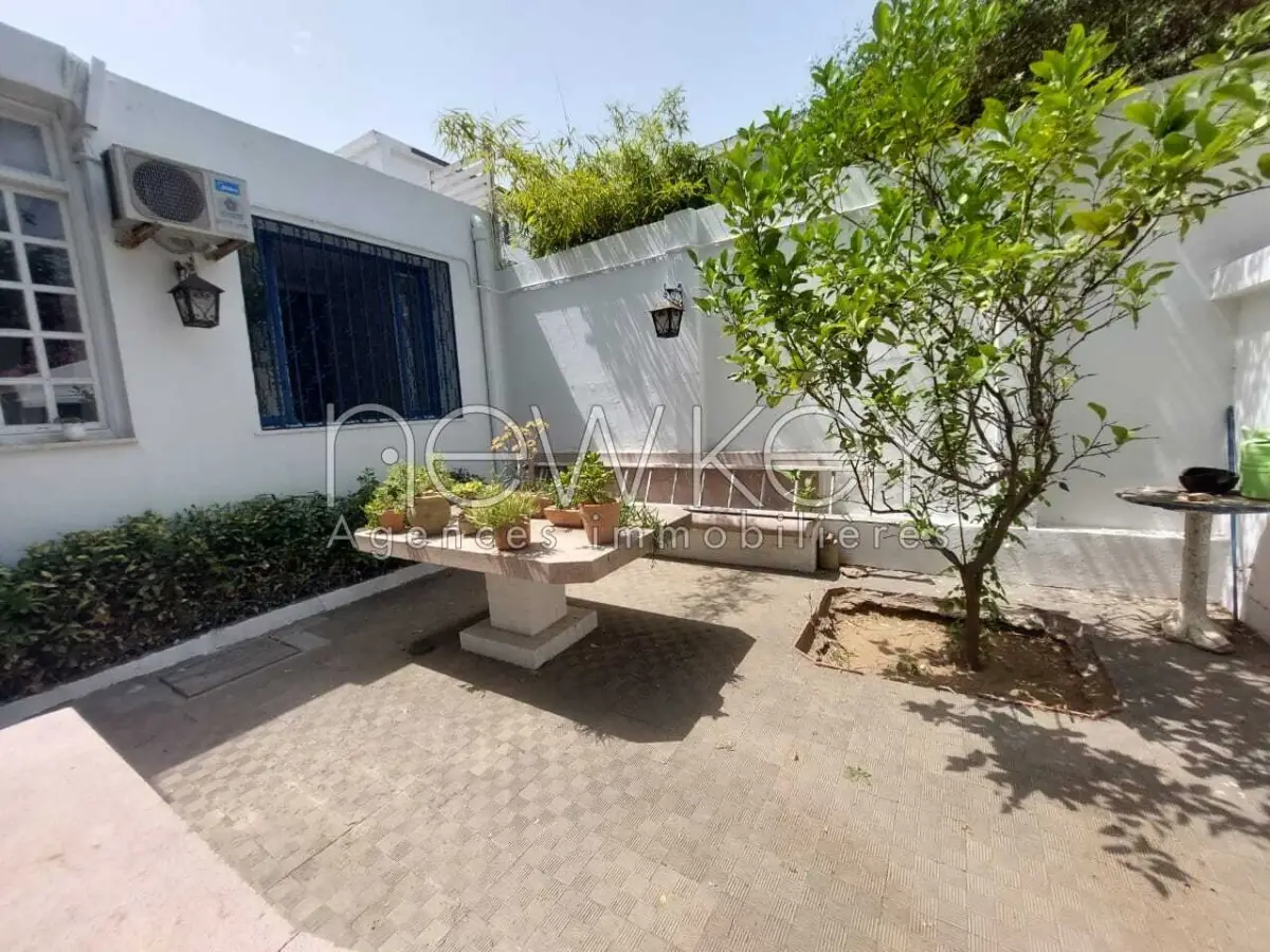 Villa vue sur mer à la marsa