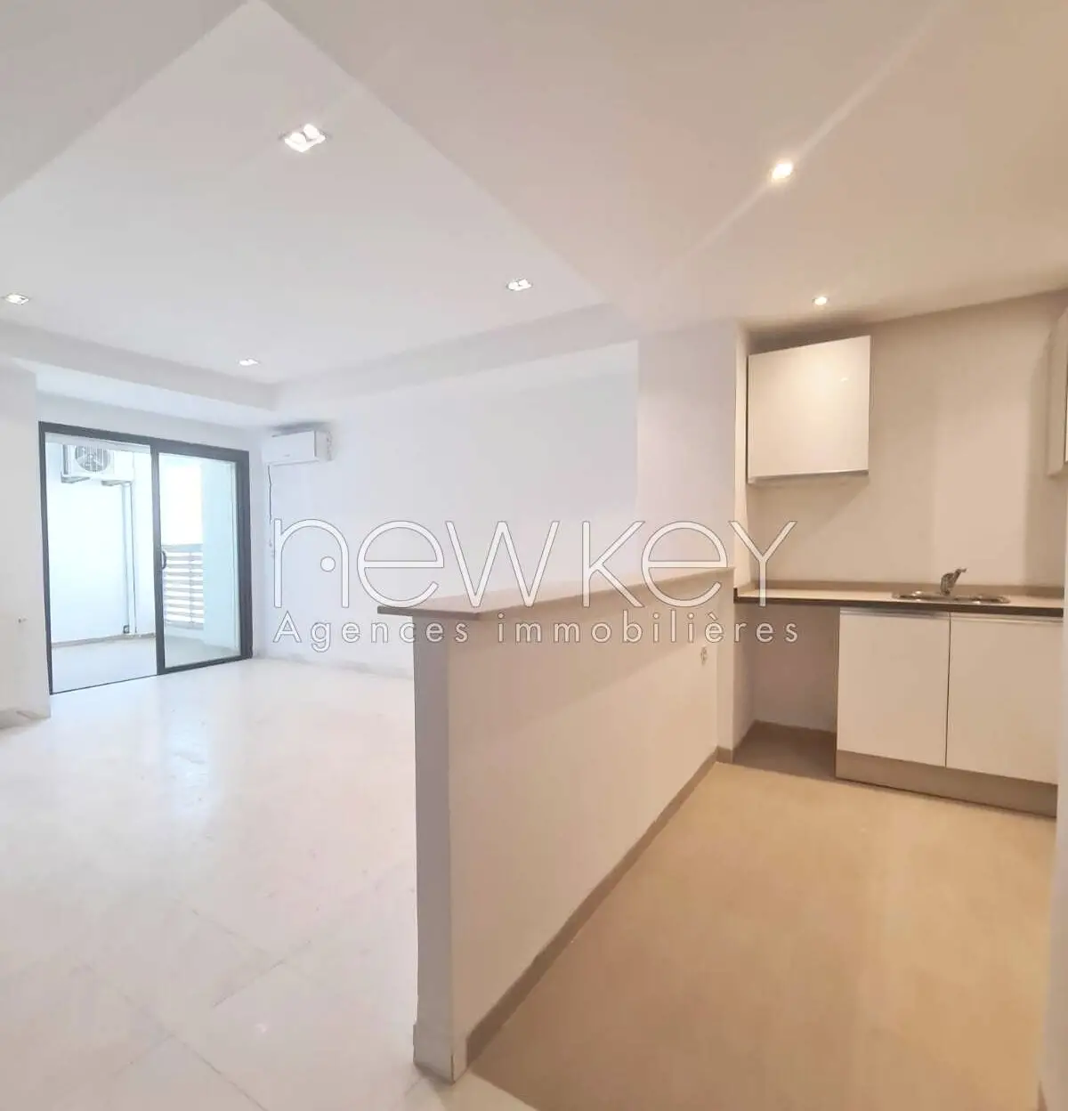 Appartement S+1 à louer à La Soukra