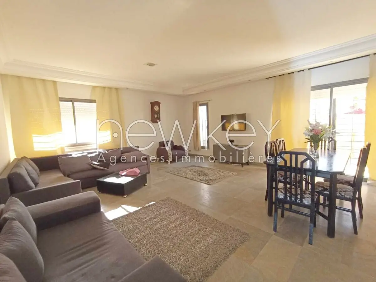 Villa jumelée à louer au Lac 2