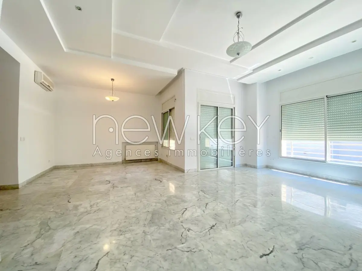 Appartement s3 à louer aux Berges du Lac 1