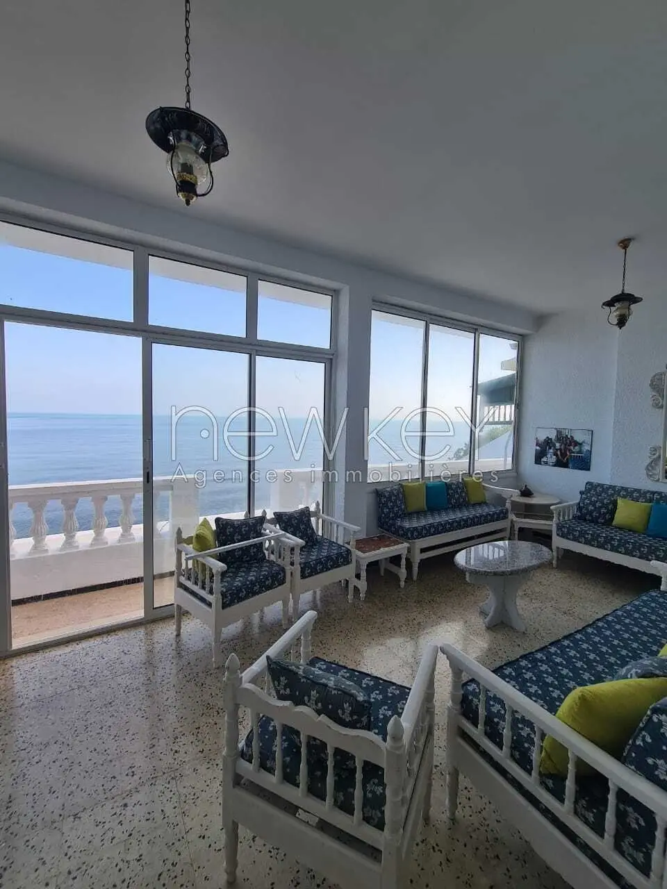 Villa location front mer à la marsa
