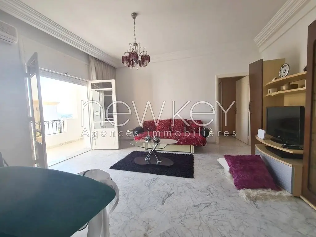 Un Spacieux Appartement S+1 à vendre à Ennasr 1