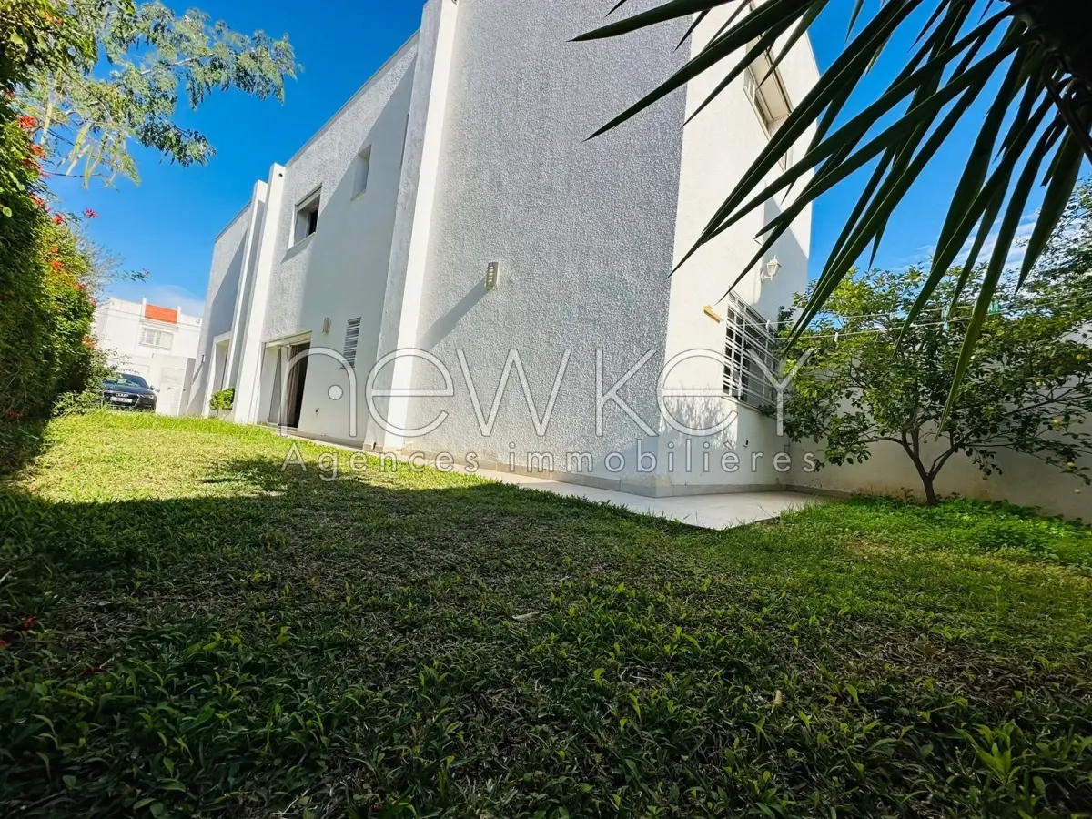 Magnifique duplex s+4 à la vente