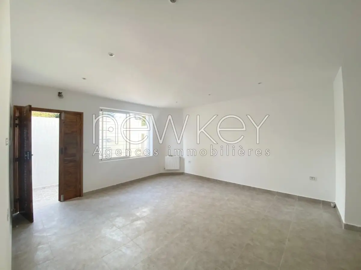 Une Maisonnette S+2 à louer Prés du Parc Soukra