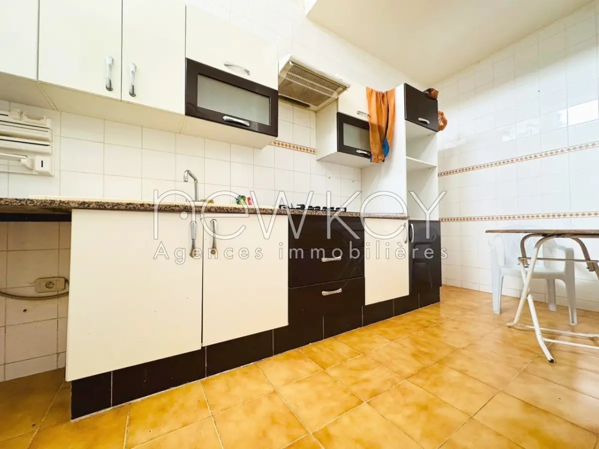 Etage de villa S+2 à louer à La Soukra